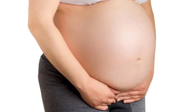 el bebé puede romper la bolsa si se mueve mucho