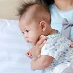 Quitar el hipo a un bebé: consejos prácticos y efectivos