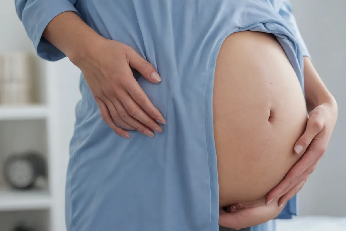 Señales de riesgo para la ruptura del saco de flema en el embarazo