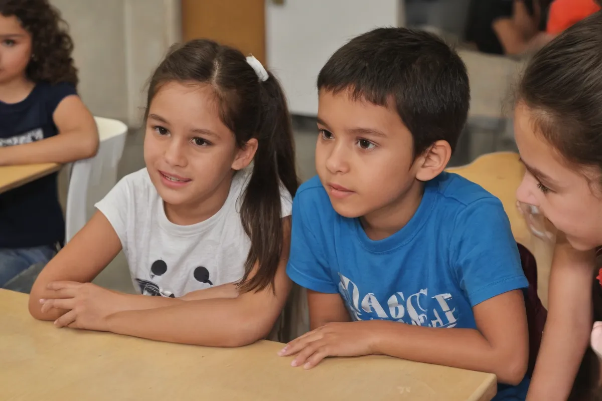 Atención limitada al Foro Infantil