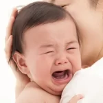 16 métodos para calmar a un bebé que llora desesperadamente